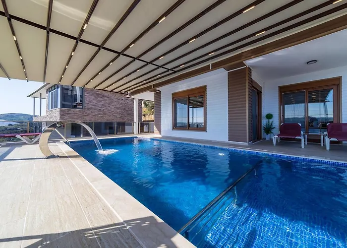 Exceptional Villa With Private Pool And Gorgeous View In Antalya foto