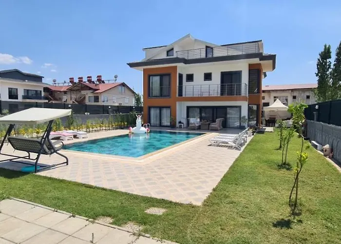 Villa Ay, Fethiye Ciftlikte, 6 Yatak Odali, 14 Kisilik , Mustakil Havuzlu Luks Villa Kargı foto