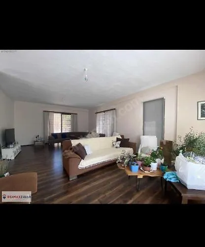 Koey Evi 사진