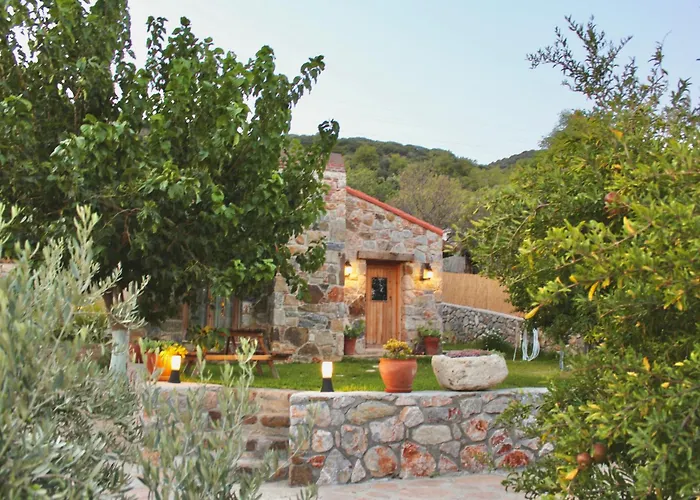 Karaincirevleri Muestakil Tas Ev Villa Emecik photo