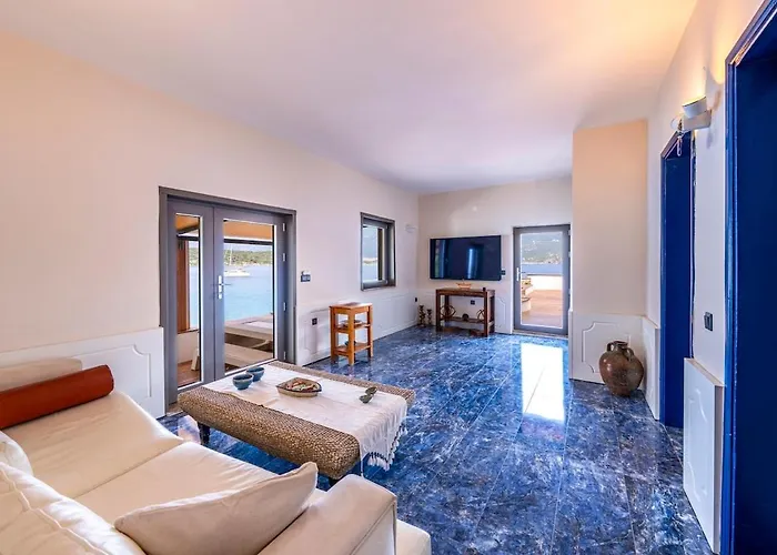 Luxury Villa On A Private Island Tsatallota Adalari photo