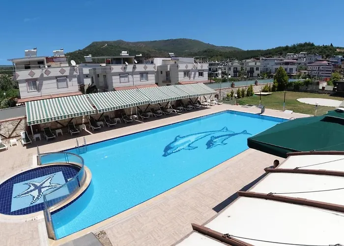 Alptekin Otel Ürkmez foto