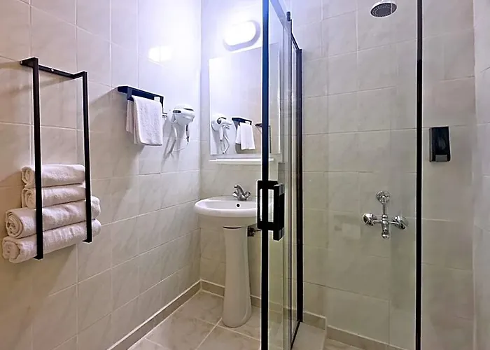 Native Hotel Cedit zdjęcie