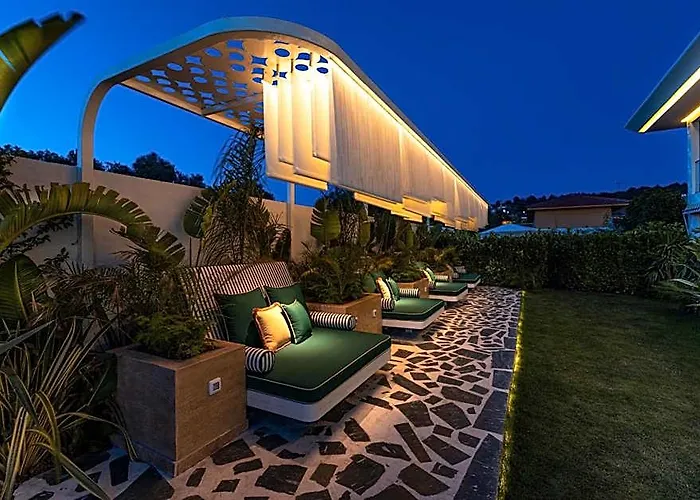 The Xon Hotel Ciftlikkoyu foto