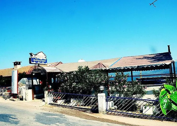 מלון Gulluk Ikont תמונה